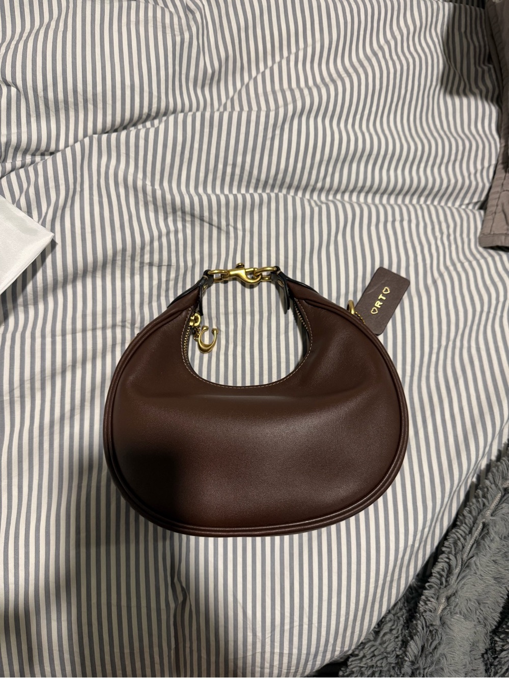 Coach Jonie 22 maple - Picture 1 of 5